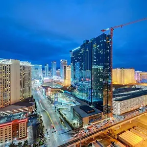 Mgm Signature-29-821 1br2ba F1 Strip View Balcony Las Vegas